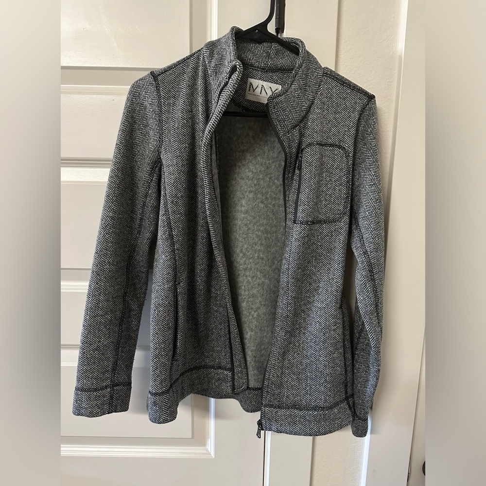 Black/white herringbone full zip fleece jacket